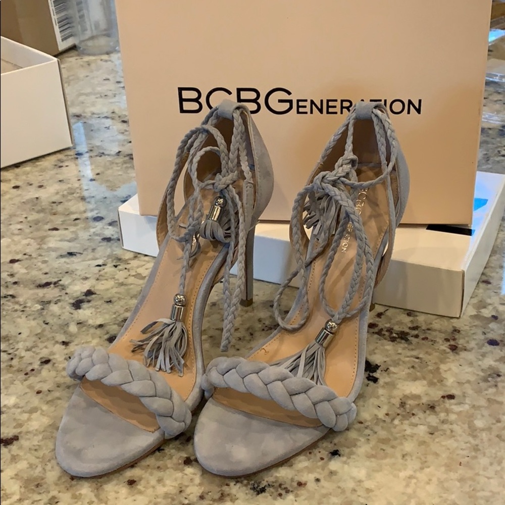 BCBGenerations cornflower blue kidsuede heels